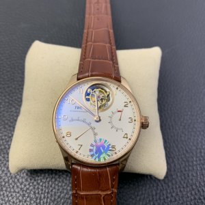 Universal Portugal 44.2 Series Portuguese Seven Mechanical Watch Universal Portugal 44.2 Series Portuguese Seven Mechanical Watch