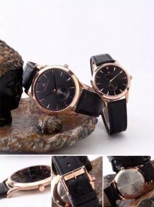 Jaeger-LeCoultre Master Ultra Thin Series Q1358420 Watch Jaeger-LeCoultre Master Ultra Thin Series Q1358420 Watch