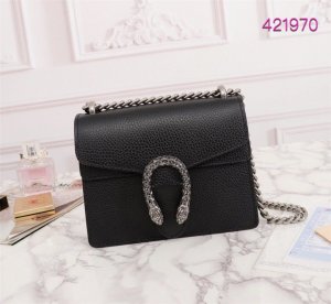 Gucci Dionysus GG Supreme Mini Bag Black Leather Gucci Dionysus GG Supreme Mini Bag Black Leather