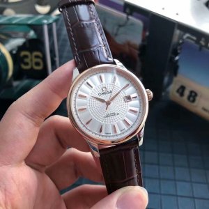 Omega Three-Hand Simple Business Men’s Watch Omega Three-Hand Simple Business Men’s Watch