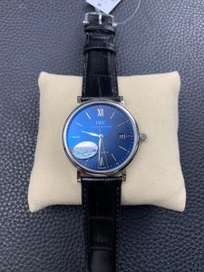 Universal Watch Berto Fino 40 Series IW356501 Watch Universal Watch Berto Fino 40 Series IW356501 Watch