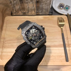 Richard Mille RM035-01 Rafael Nadal Carbon Fiber Collection Watch Richard Mille RM035-01 Rafael Nadal Carbon Fiber Collection Watch