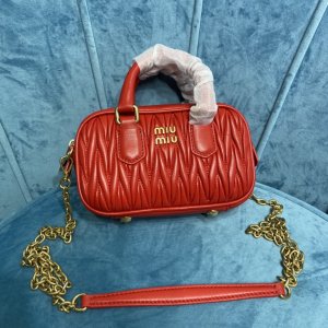 MIU MIU HANDBAG Red