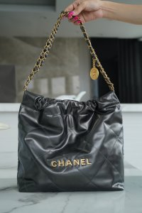 CHANEL HANDBAG Metallic Gray CHANEL HANDBAG Metallic Gray