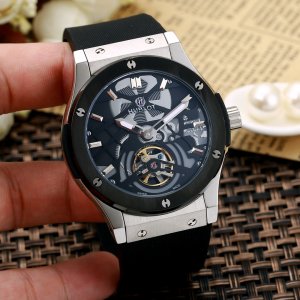 Hublot Men’s Mechanical Wristwatch Hublot Men’s Mechanical Wristwatch