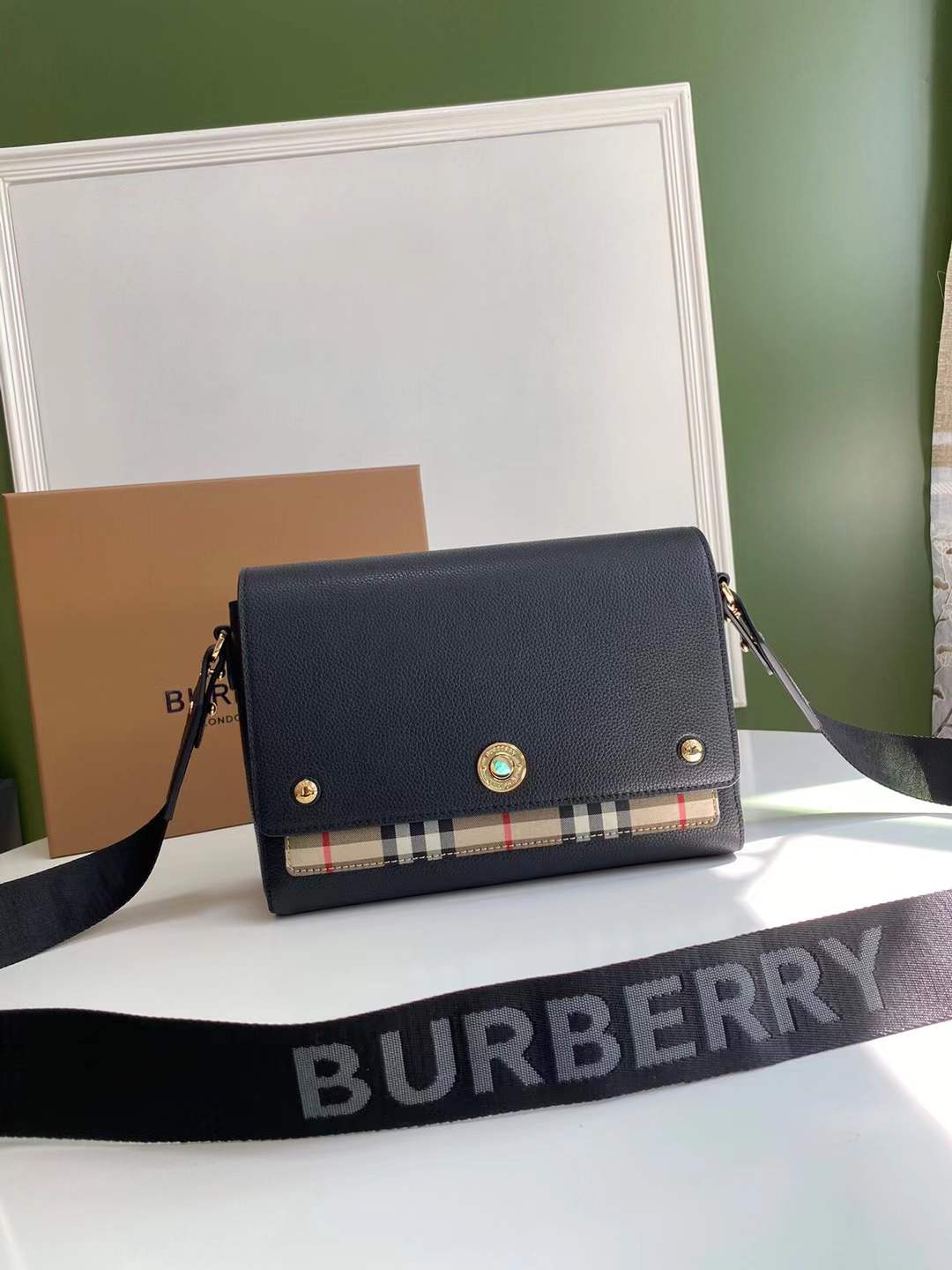 BURBERRY crossbody bag black