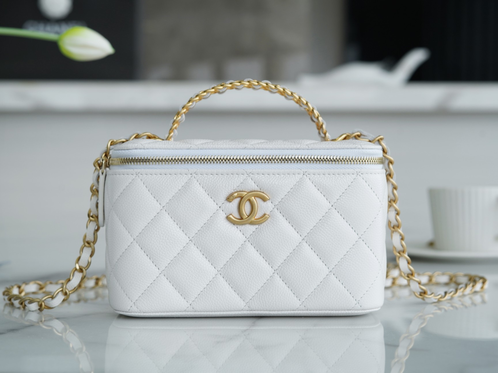 CHANEL HANDBAG white CHANEL HANDBAG white