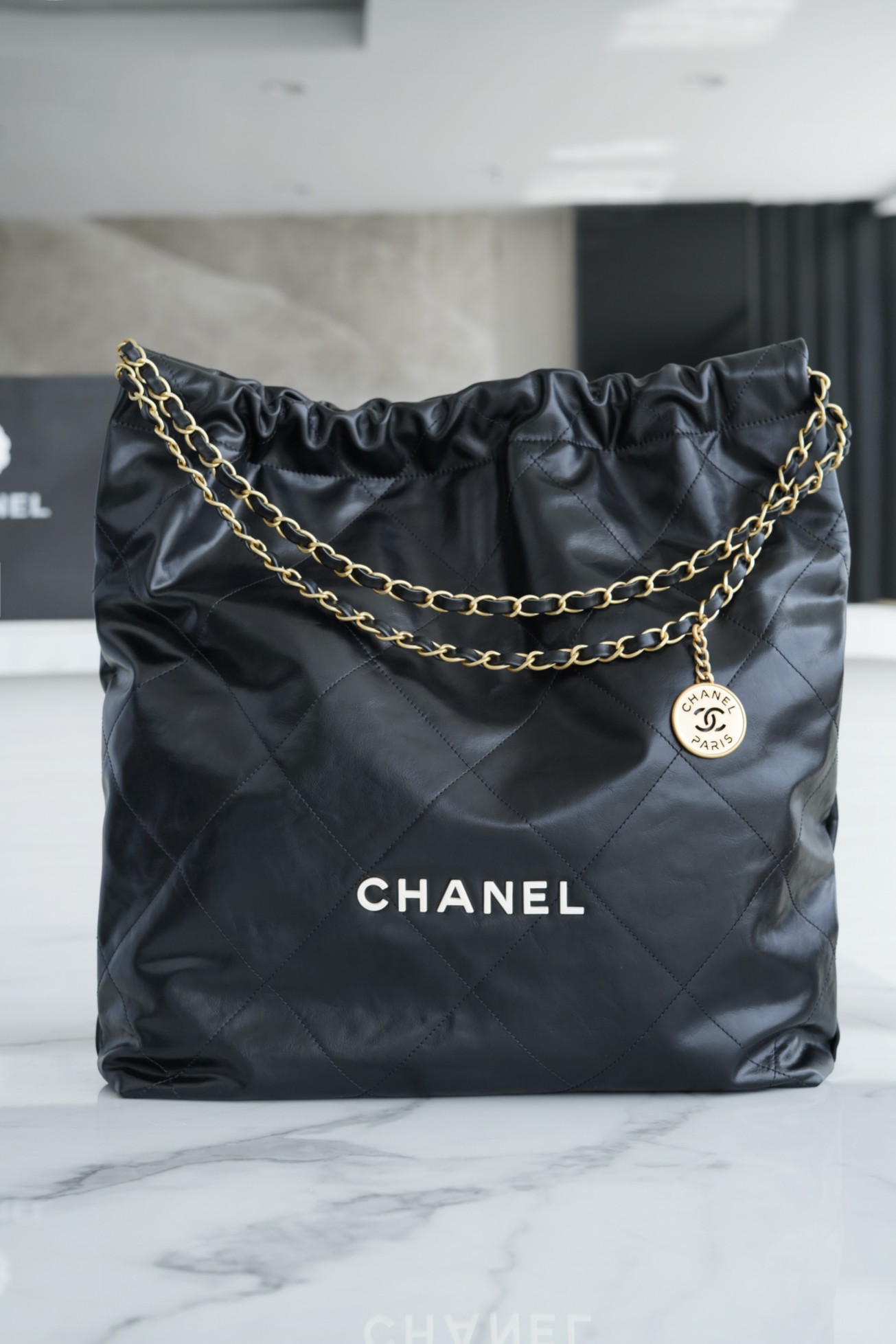 CHANEL HANDBAG Black CHANEL HANDBAG Black
