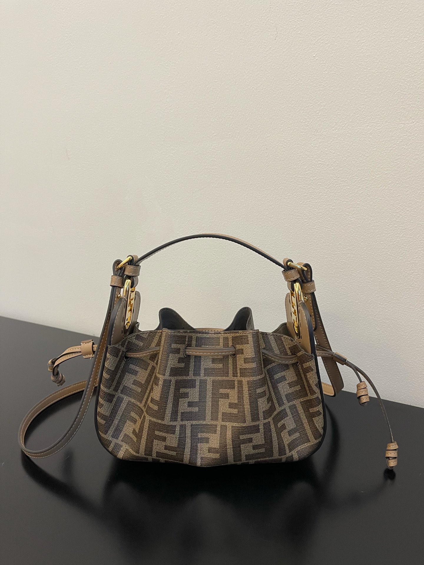 FENDI CROSSBODYBAG monogram FENDI CROSSBODYBAG monogram