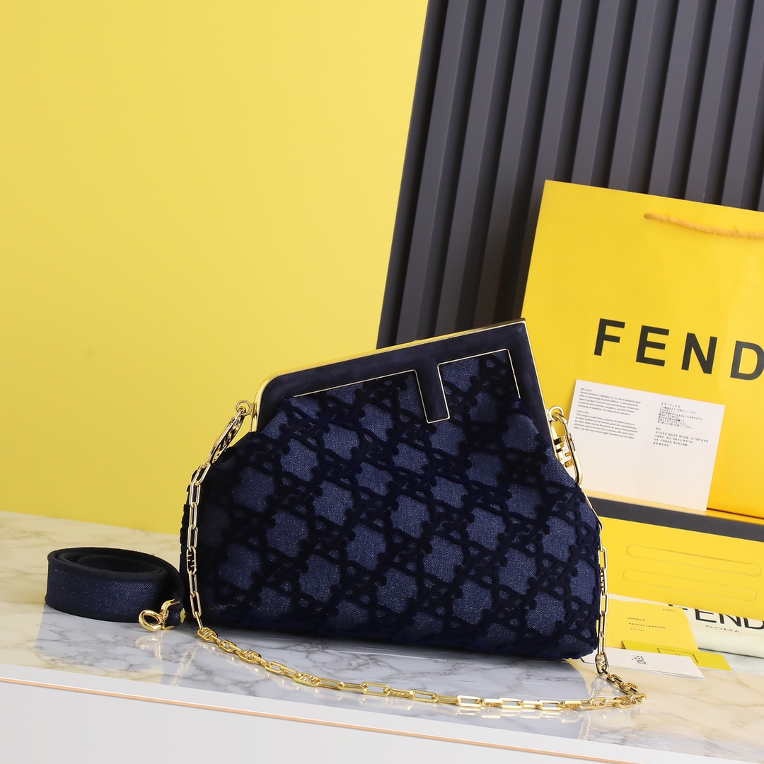 FENDI CROSSBODY BAG Blue with Black Patchwork FENDI CROSSBODY BAG Blue with Black Patchwork