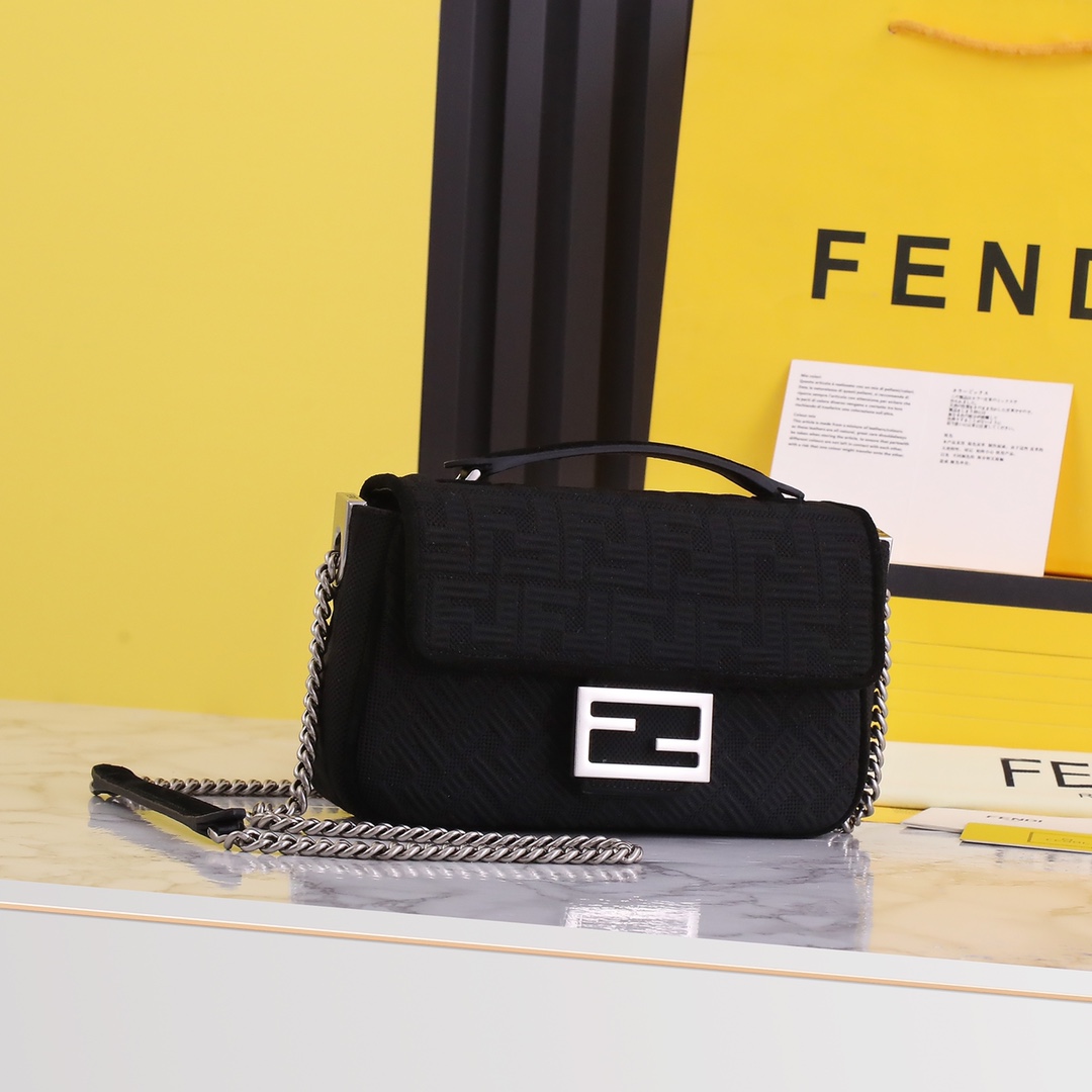 FENDI HANDBAG black FENDI HANDBAG black