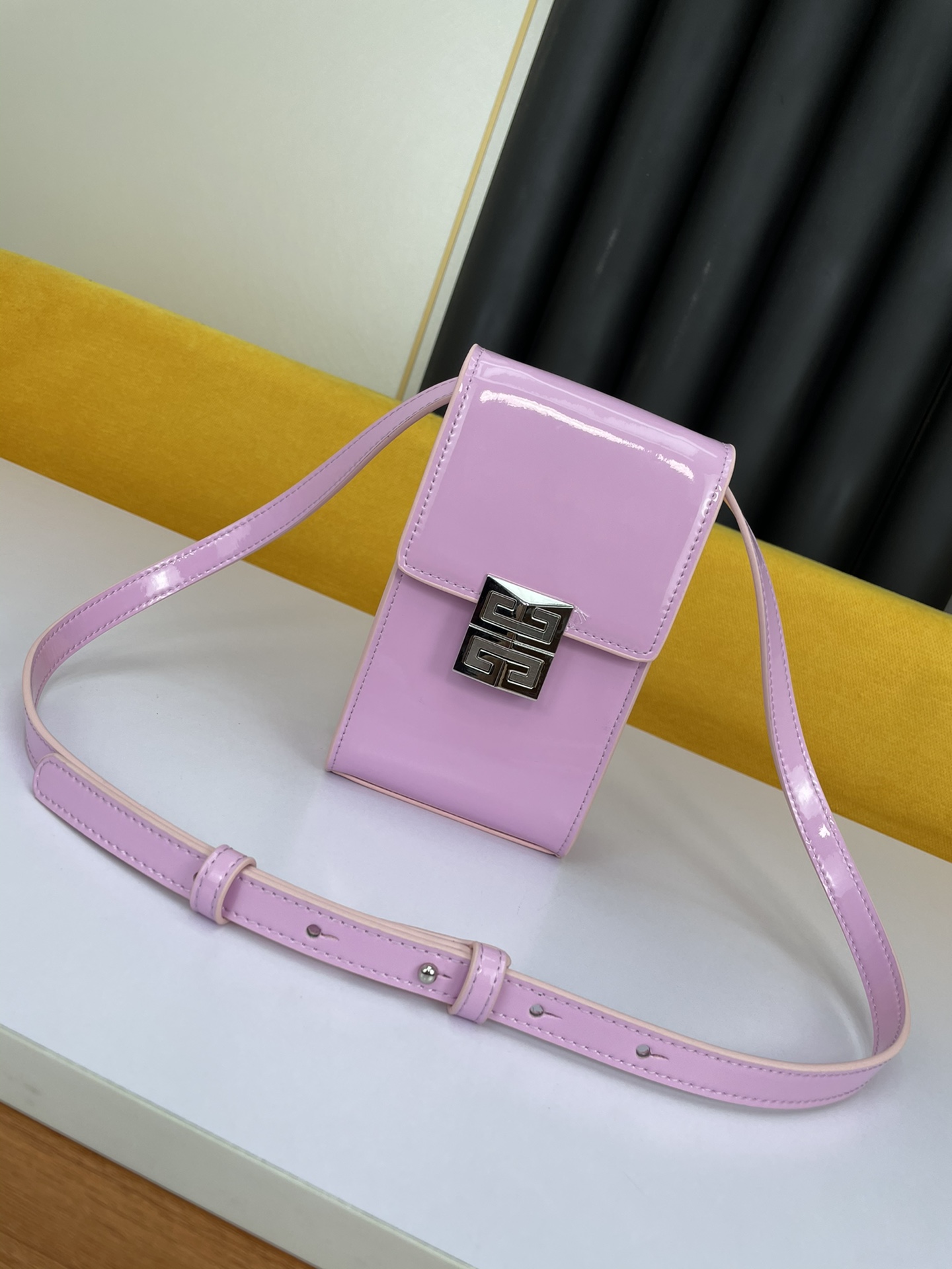 Givenchy Crossbody Bag Lilac Givenchy Crossbody Bag Lilac