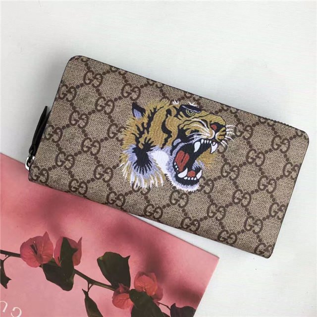 Gucci GG Supreme Zip Around Wallet Tiger Print