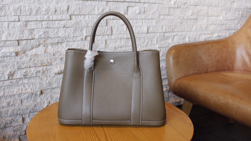 HERMES HANDBAG gray HERMES HANDBAG gray