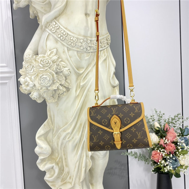 Louis Vuitton LV Ivy Monogram Louis Vuitton LV Ivy Monogram