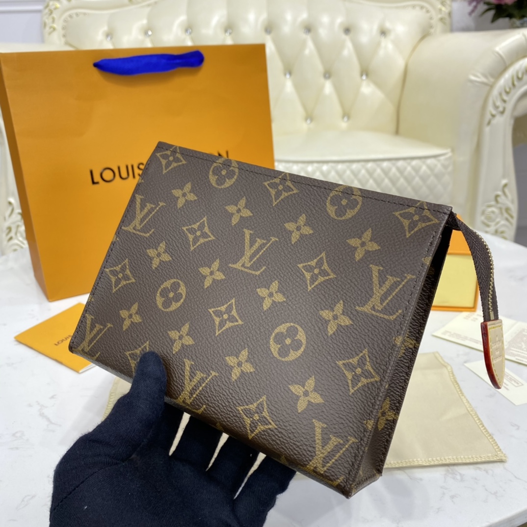 Louis Vuitton Monogram Toiletry Pouch 19 Louis Vuitton Monogram Toiletry Pouch 19