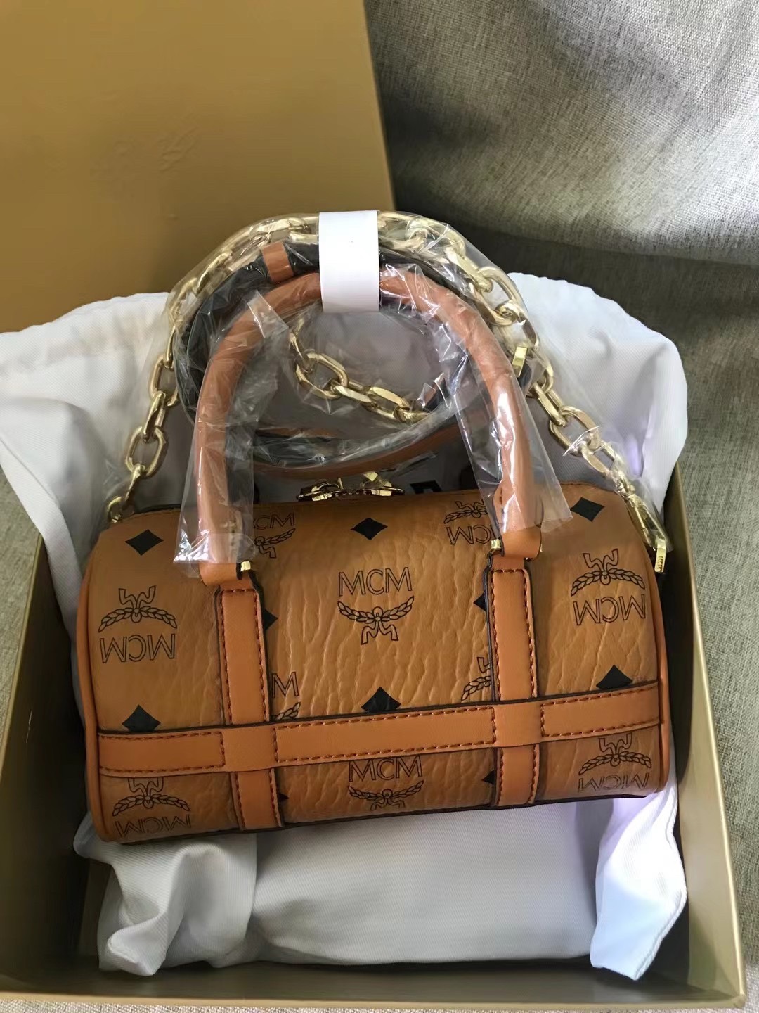 MCM WORLDWIDE CROSSBODY BAG yellow MCM WORLDWIDE CROSSBODY BAG yellow