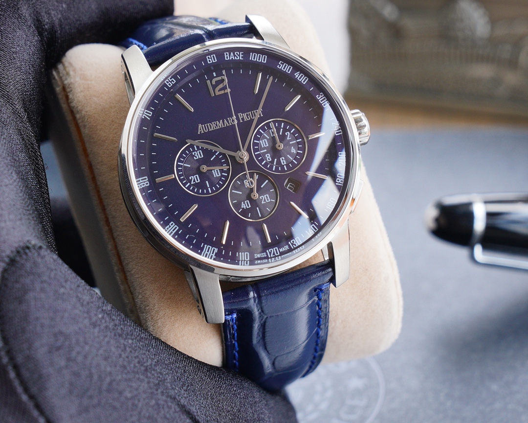 Audemars Piguet CODE11.59 series mechanical wristwatch Audemars Piguet CODE11.59 series mechanical wristwatch