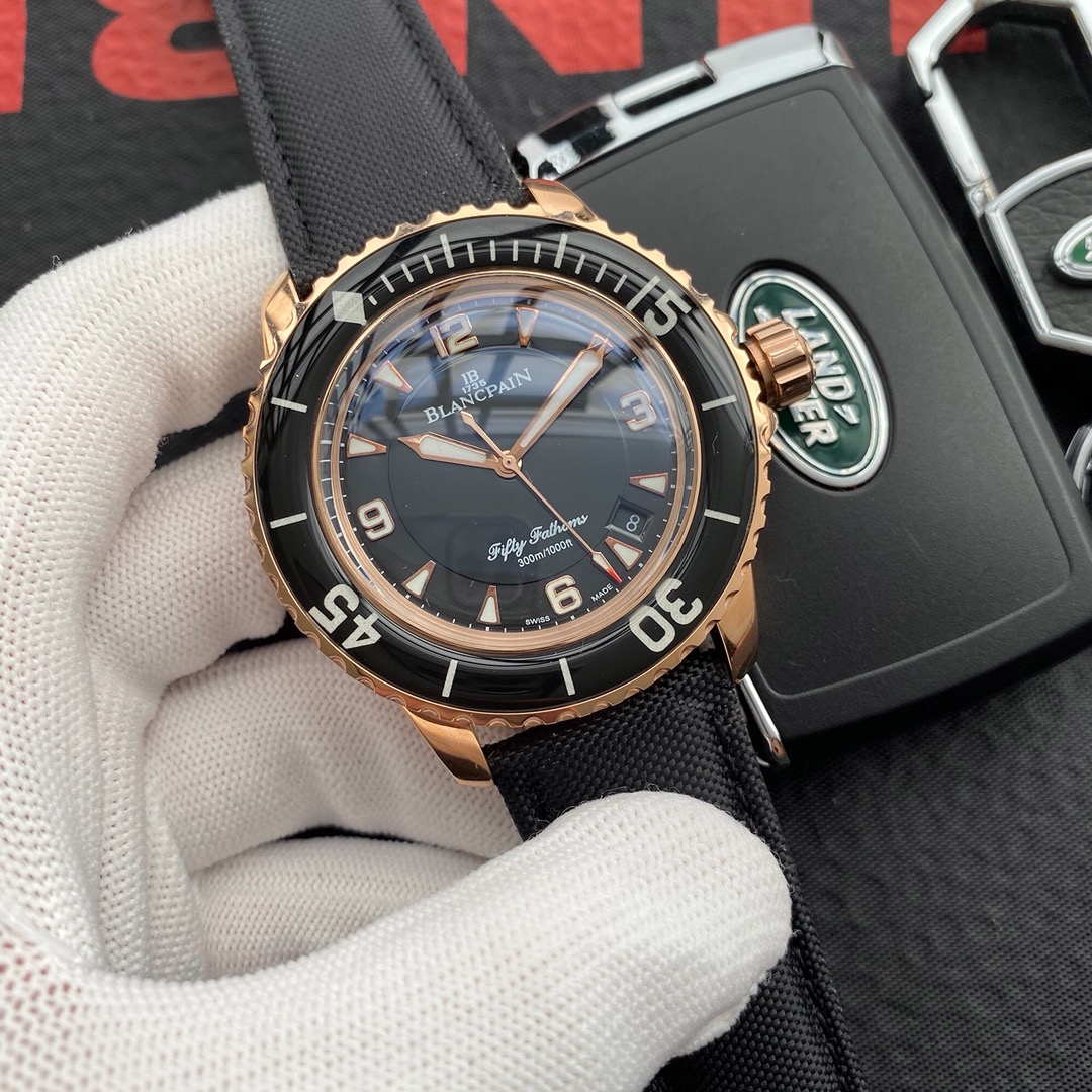 Blancpain Fifty Fathoms Diving Men’s Watch Blancpain Fifty Fathoms Diving Men’s Watch