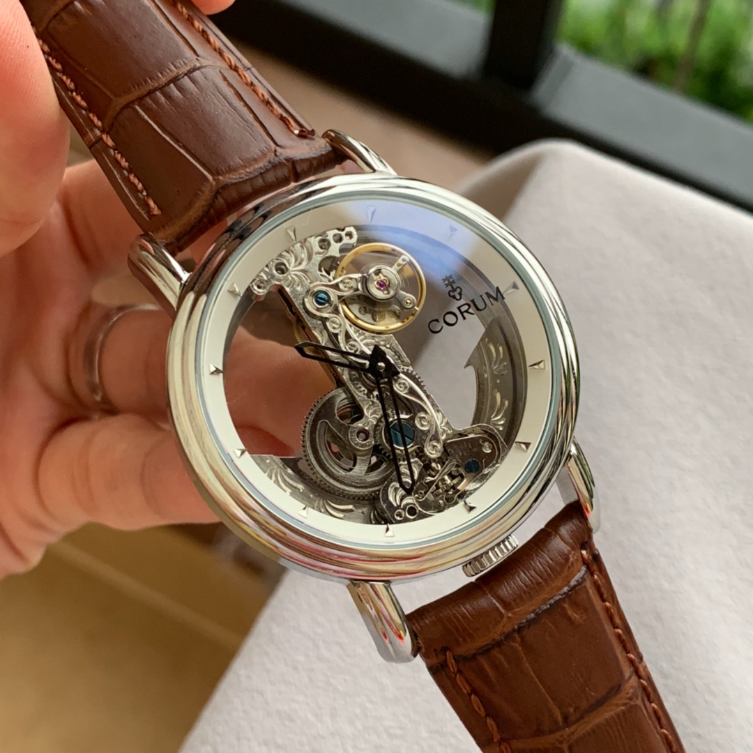 Corum Dual Hollow Luxury Men’s Watch Corum Dual Hollow Luxury Men’s Watch