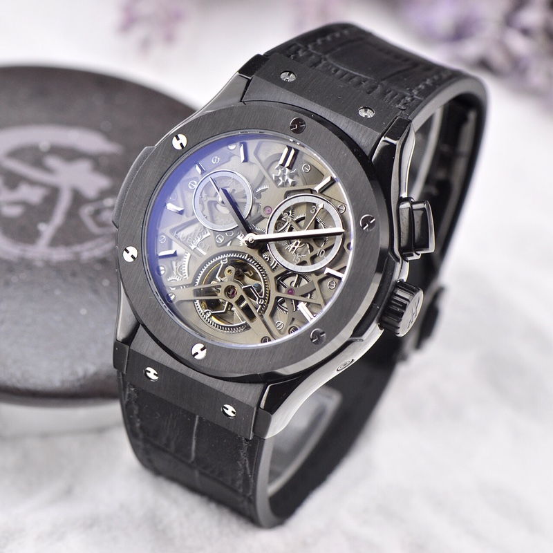 Hublot Tourbillon Skeleton Classic Fusion Series Hublot Tourbillon Skeleton Classic Fusion Series