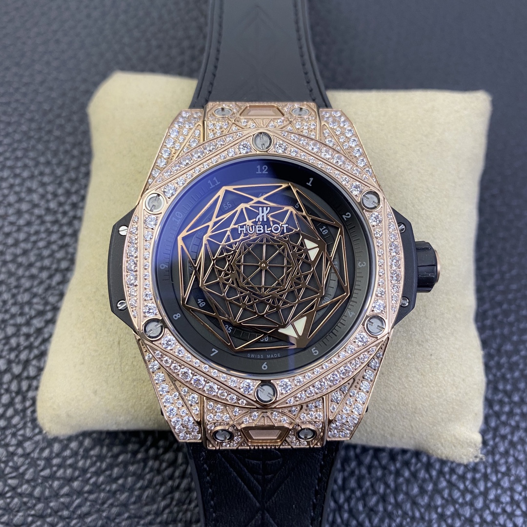 Hublot Big Bang Sang Bleu II Tattoo Watch Hublot Big Bang Sang Bleu II Tattoo Watch