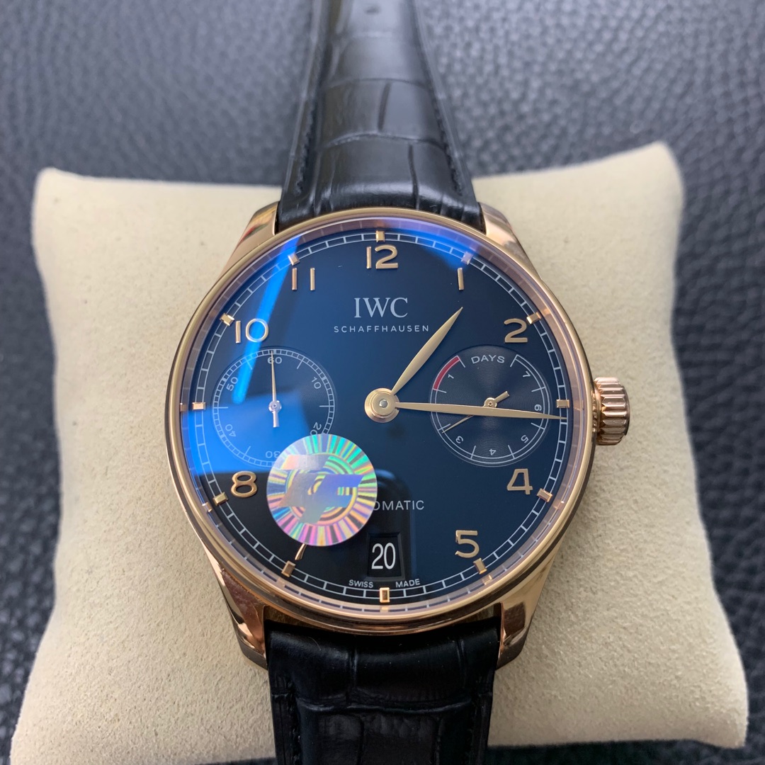 Universal Portugal 41 Series Automatic Mechanical Timing Watch Universal Portugal 41 Series Automatic Mechanical Timing Watch