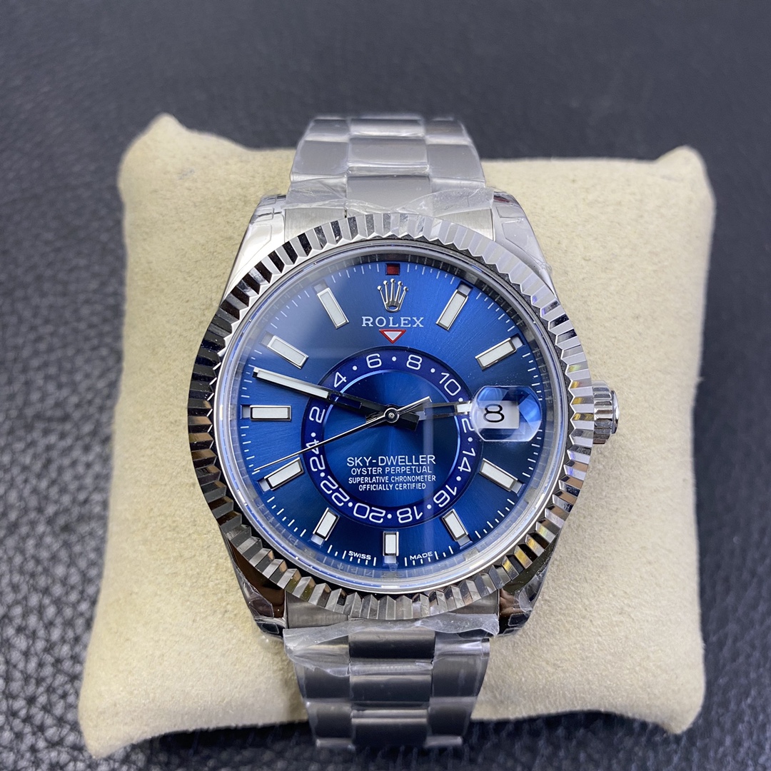 Rolex Sky-Dweller, Classic Sky-Dweller Edition Rolex Sky-Dweller, Classic Sky-Dweller Edition