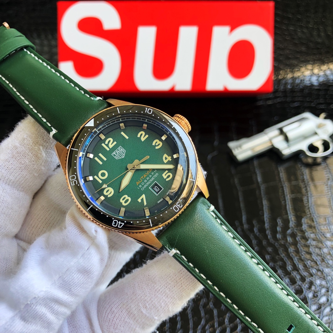 TAG Heuer Autavia Series Wristwatch TAG Heuer Autavia Series Wristwatch