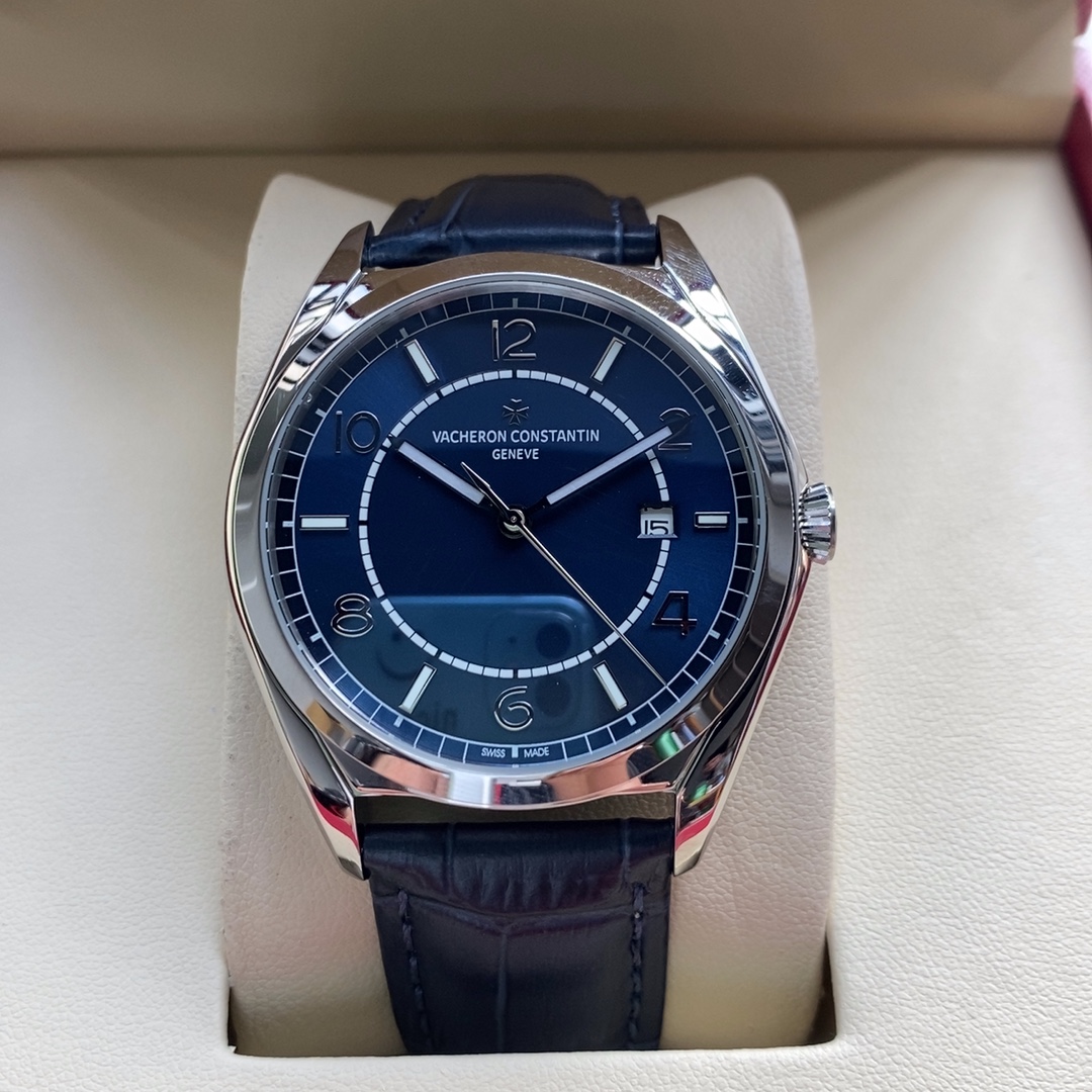 Vacheron Constantin Quai de l’Ile Collection Men’s Luxury Watch Vacheron Constantin Quai de l’Ile Collection Men’s Luxury Watch