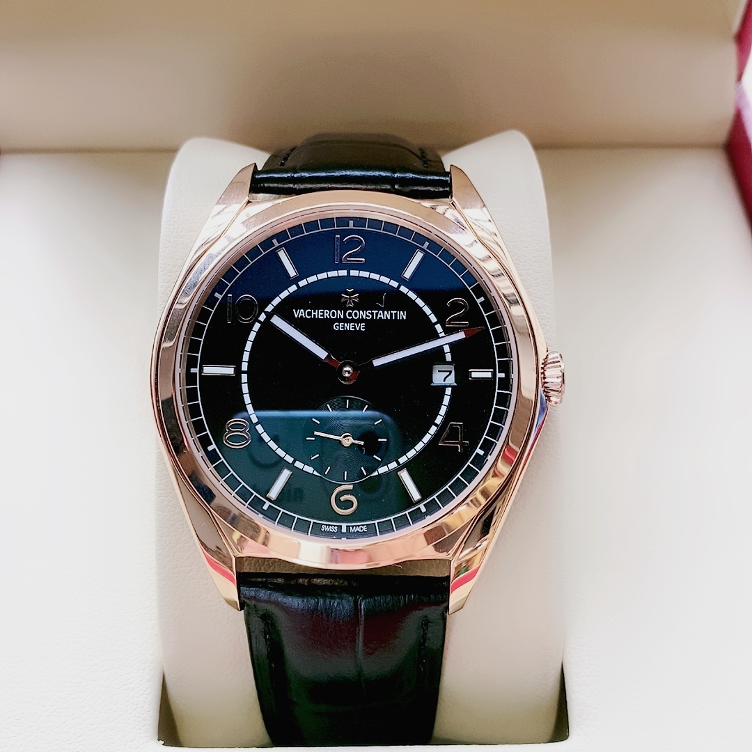 Vacheron Constantin Quai de l’Ile Collection Men’s Luxury Watch Vacheron Constantin Quai de l’Ile Collection Men’s Luxury Watch