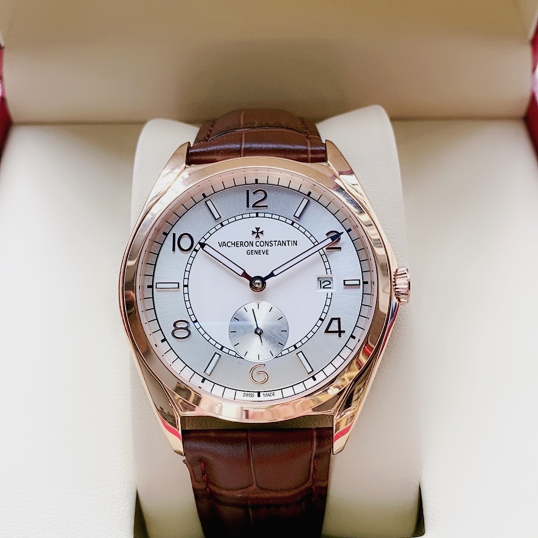 Vacheron Constantin Quai de l’Ile Collection Men’s Luxury Watch Vacheron Constantin Quai de l’Ile Collection Men’s Luxury Watch