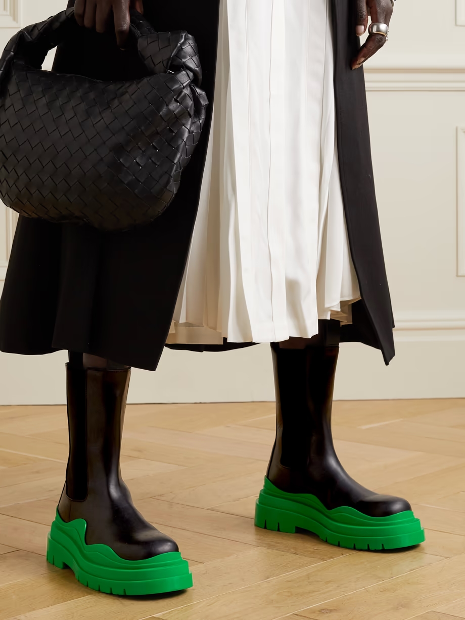 Tire rubber-trimmed leather Chelsea boots Tire rubber-trimmed leather Chelsea boots