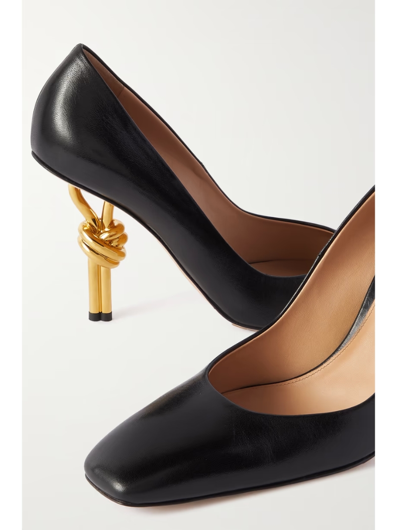 Knot glossed-leather pumps Knot glossed-leather pumps