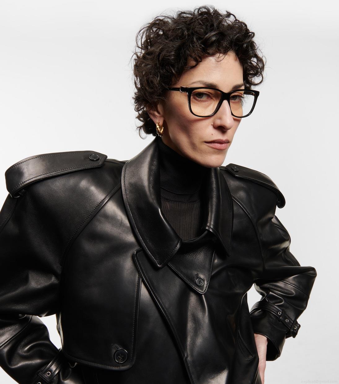 Cartier Eyewear CollectionSignature C de Cartier square glasses Cartier Eyewear CollectionSignature C de Cartier square glasses