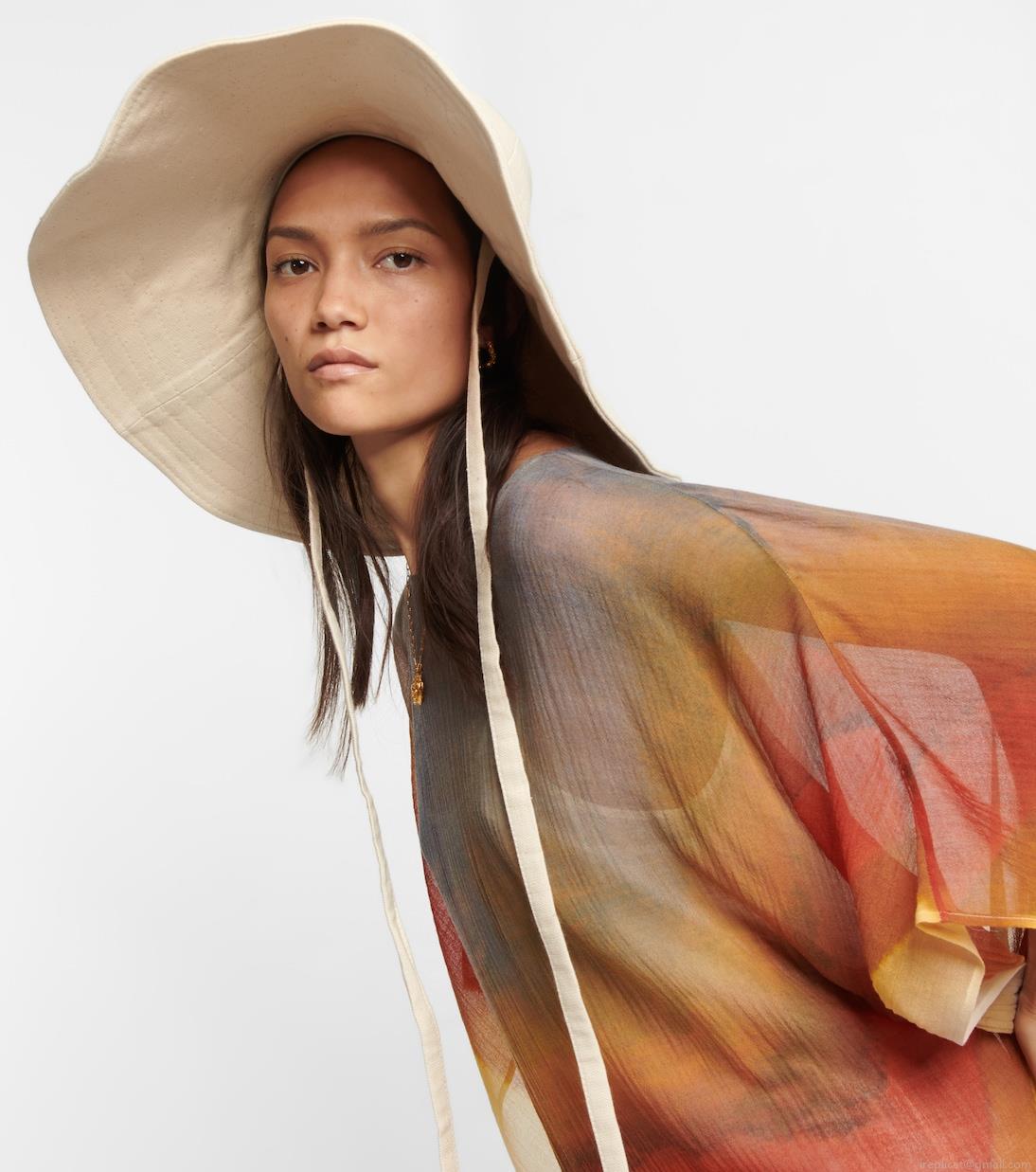 Ruslan BaginskiyCotton canvas bucket hat Ruslan BaginskiyCotton canvas bucket hat