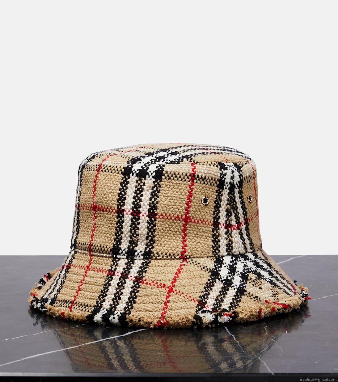 BurberryVintage Check bouclé bucket hat BurberryVintage Check bouclé bucket hat