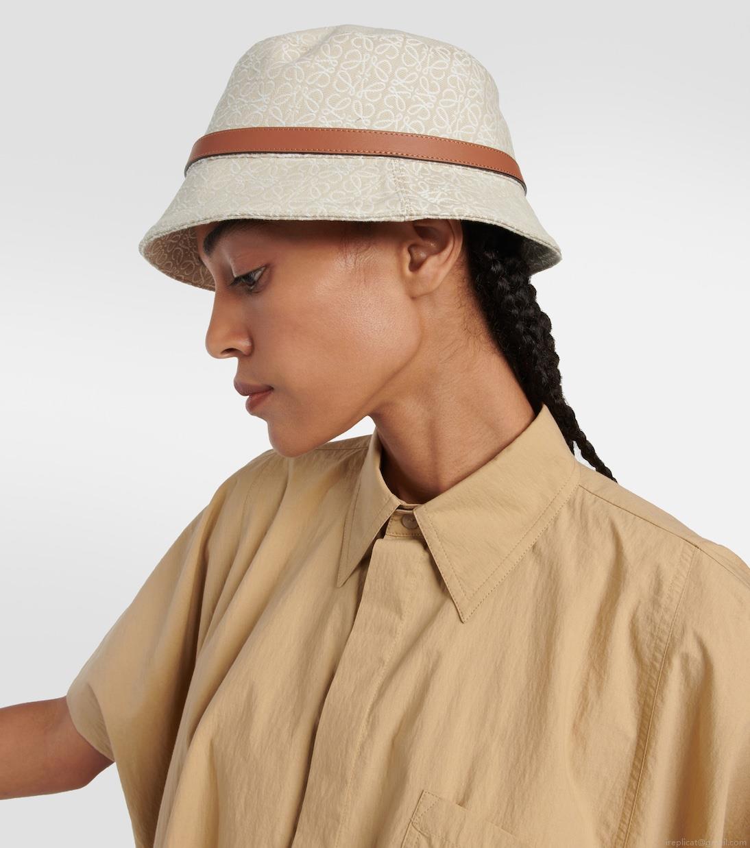 LoeweAnagram bucket hat LoeweAnagram bucket hat