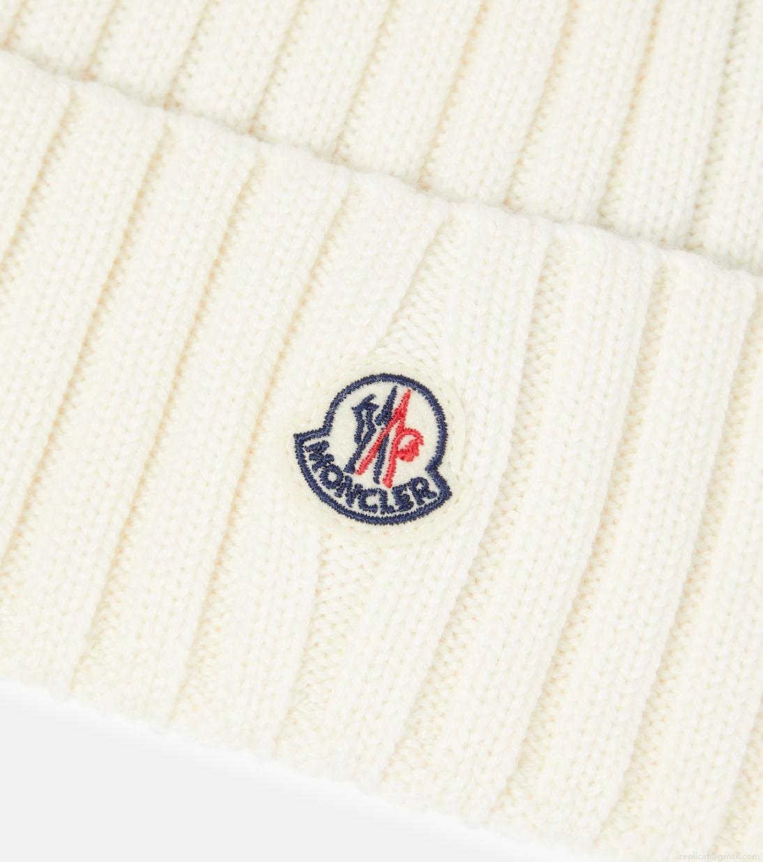 MonclerLogo virgin wool beanie