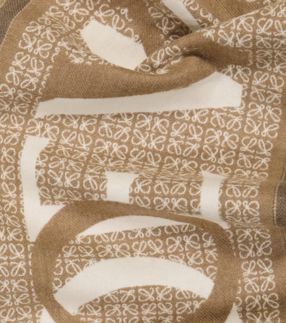 LoeweLove wool and cashmere scarf LoeweLove wool and cashmere scarf