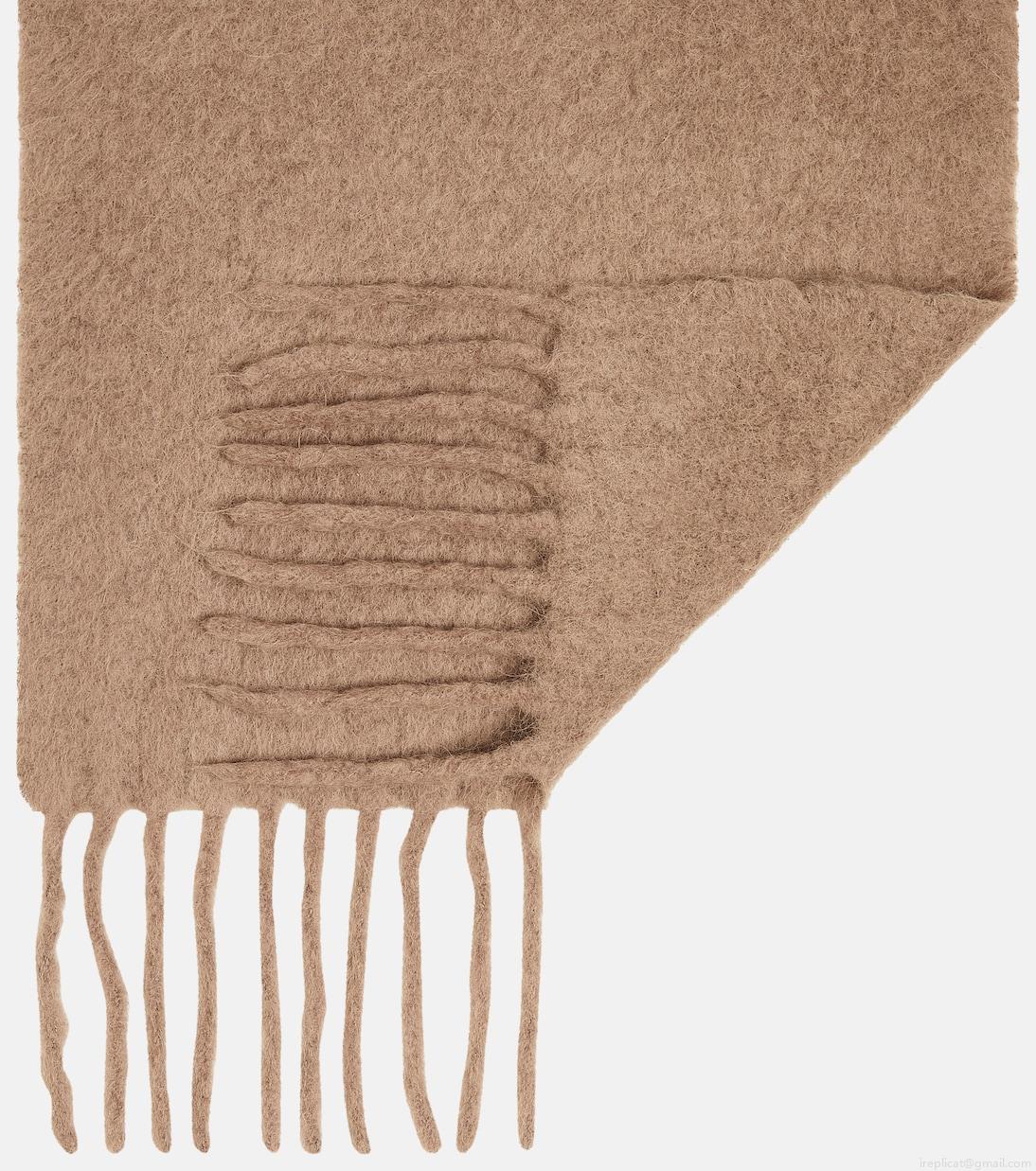 JacquemusL\'écharpe Moisson alpaca-blend scarf JacquemusL\'écharpe Moisson alpaca-blend scarf