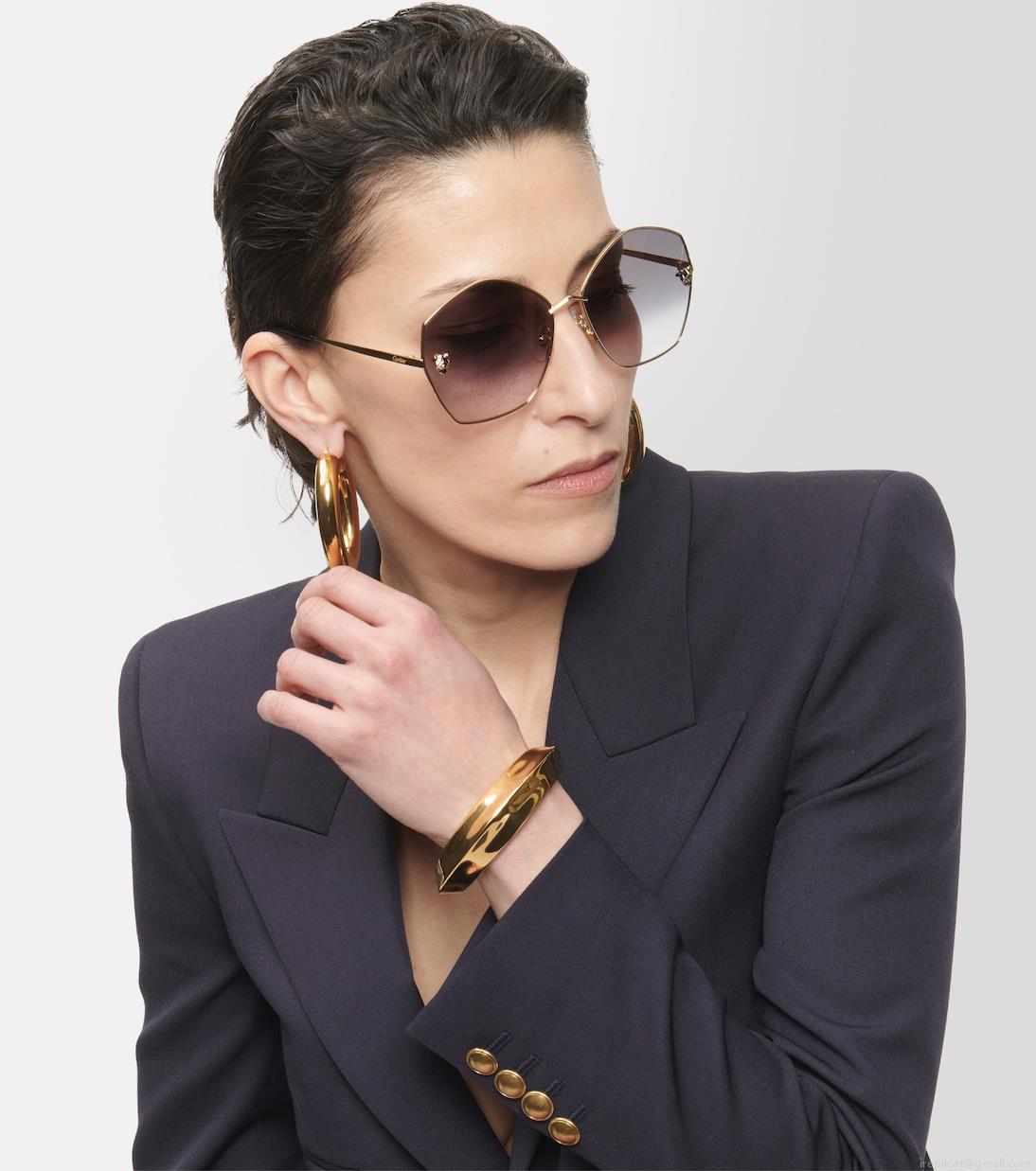 Cartier Eyewear CollectionPanthère de Cartier oversized sunglasses Cartier Eyewear CollectionPanthère de Cartier oversized sunglasses