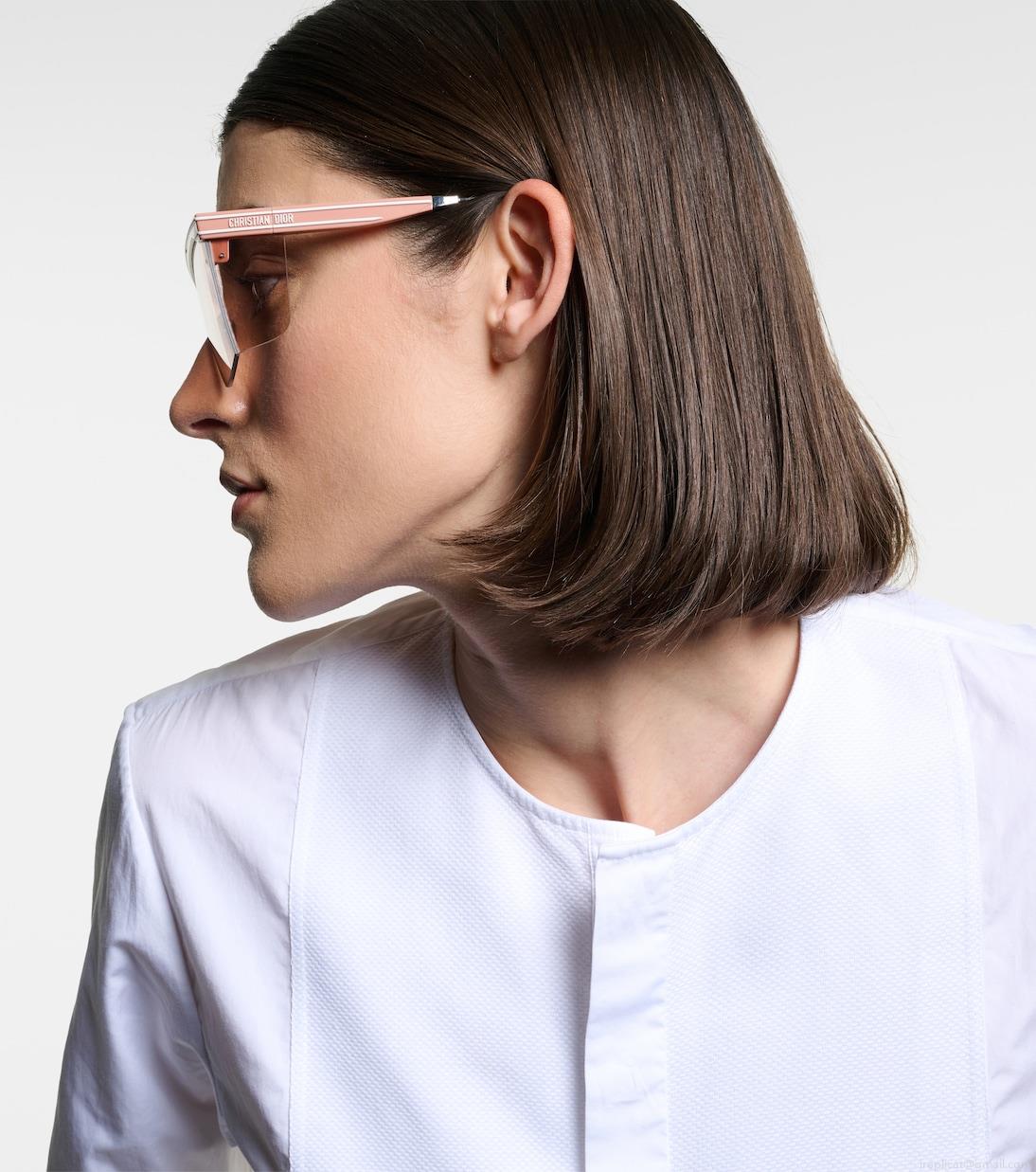 Dior EyewearDiorClub M1U flat-brow sunglasses Dior EyewearDiorClub M1U flat-brow sunglasses