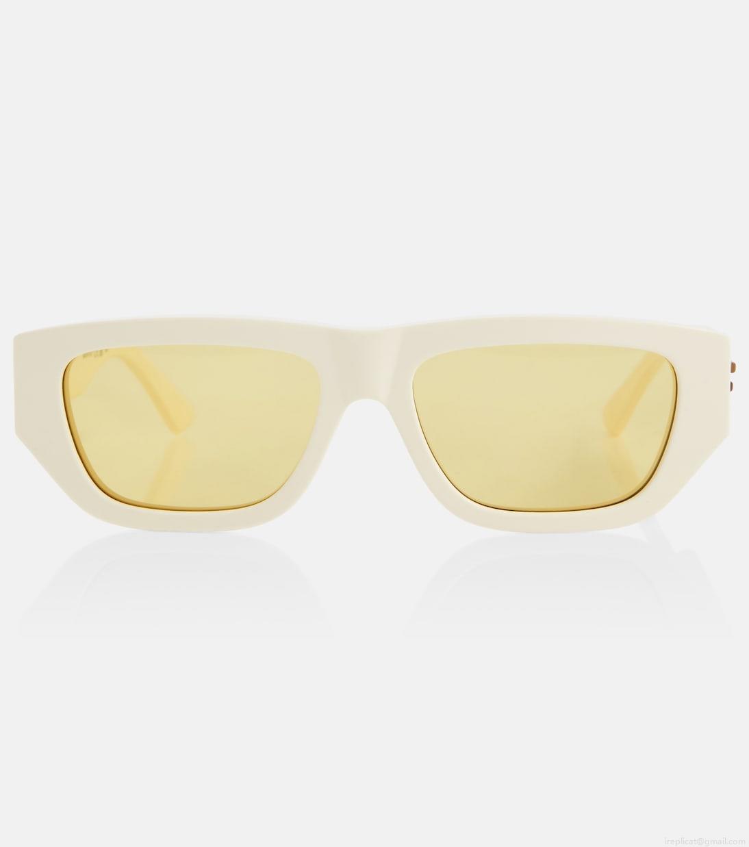 Bottega VenetaRectangular sunglasses Bottega VenetaRectangular sunglasses