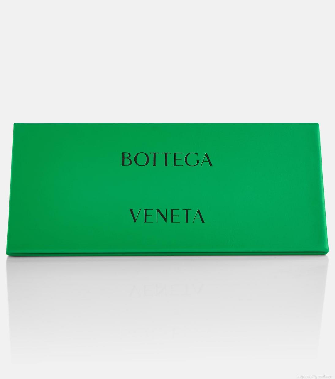 Bottega VenetaRectangular sunglasses Bottega VenetaRectangular sunglasses
